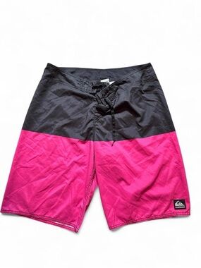 Quiksilver Men’s Black and Magenta Colorblock Swim Board Shorts
